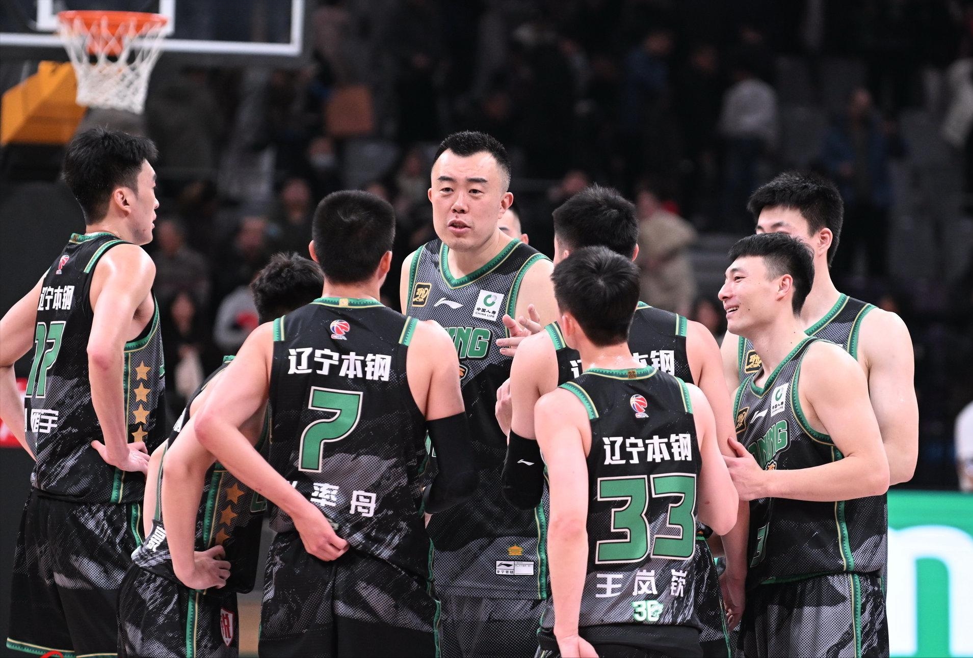 广州队迎德甲关键赛，赛后防线松动，管理层满意，球队文化再被提及的简单介绍开云体育